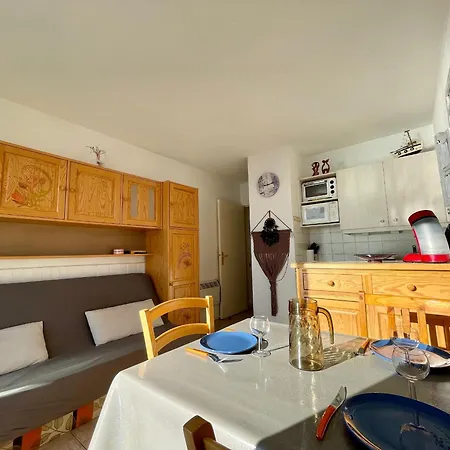 2 Pieces Avec Piscine Et Parking A - Fr-1-338-480 Lägenhet *