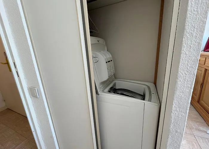2 Pieces Avec Piscine Et Parking A - Fr-1-338-480 * Σετ